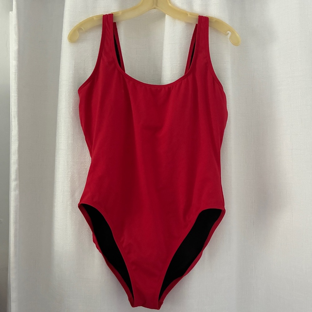 TYR Women's Vibrant Red One Piece Swimsuit